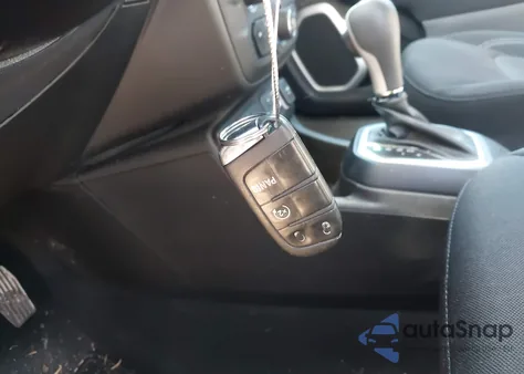 2021 Jeep Renegade Jeepster 4X4 from USA, damaged, VIN ZACNJDAB6MPM53675